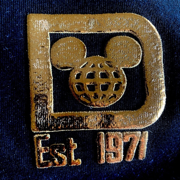 🍁🆕 Belle Bronze Walt Disney World Spirit Jersey - Picture 3 of 7